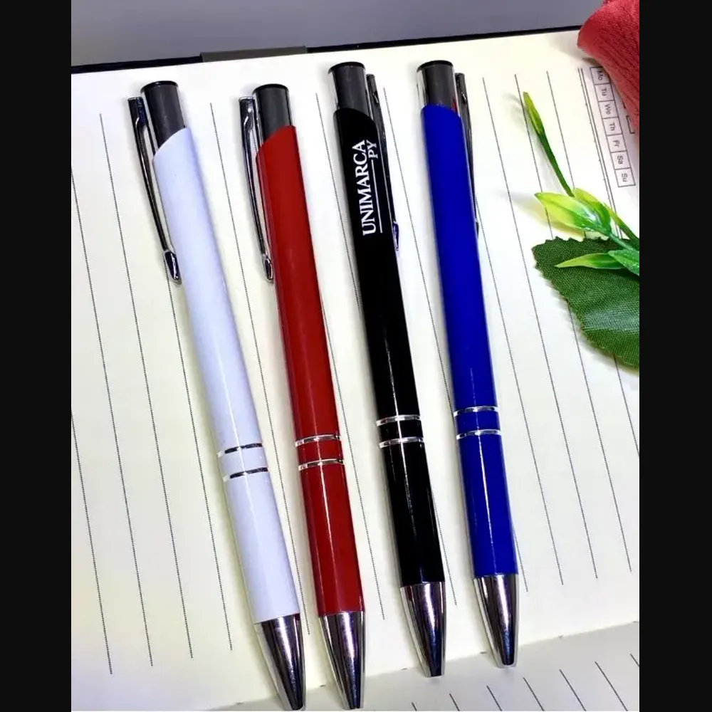 Bolígrafos tradicionales personalizados con grabado láser en varios colores - UnimarcaPY
