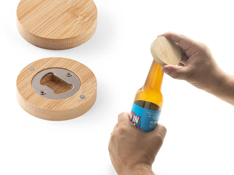 Posavasos de bambú con destapador magnético personalizados - UnimarcaPY